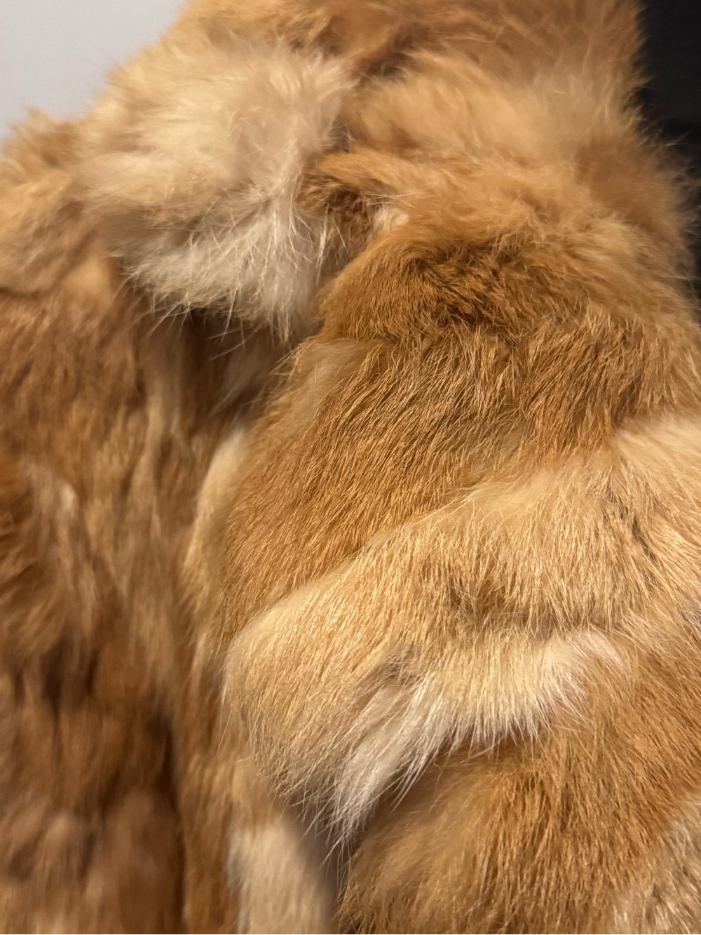 Vintage Rabbit Fur Coat in Warm Camel - Picture 7 of 15